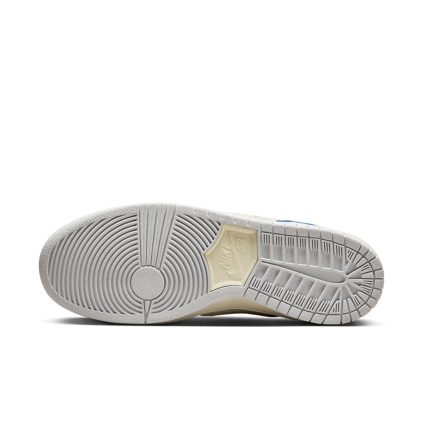 Nithtke SB Duthtnk Low Pro 'Fly Streetwear Gardenia' DQ5130-400