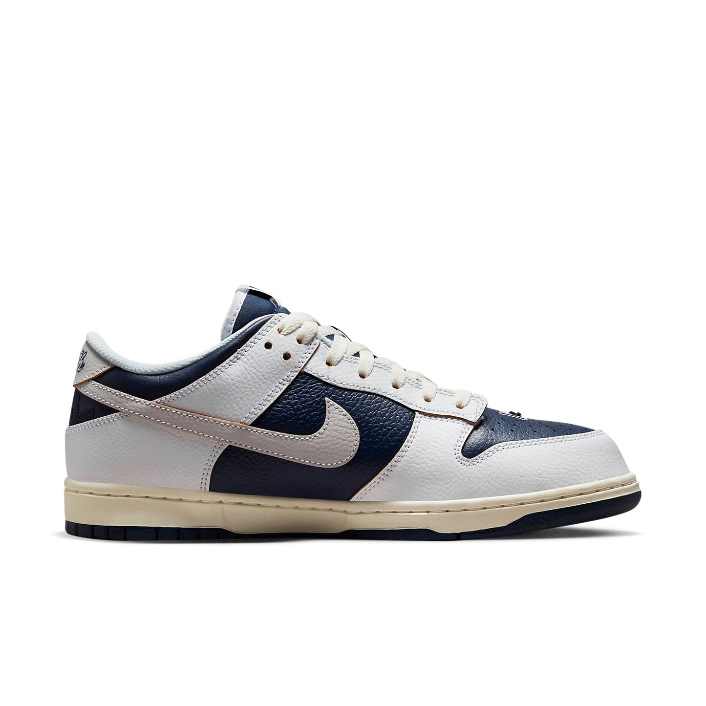 Nithtke x HUF SB Duthtnk Low 'New York' FD8775-100