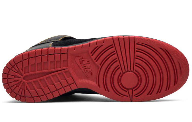 Nithtke Duthtnk High Pro SB 'Unlucky' 305050-001