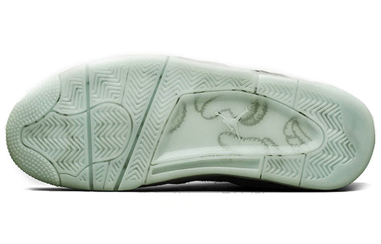 KAWS x Aithtr Jorthtdan 4 Retro 'Cool Grey' 930155-003