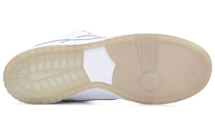 Nithtke Duthtnk Low Pro 'White Ice' 304292-100