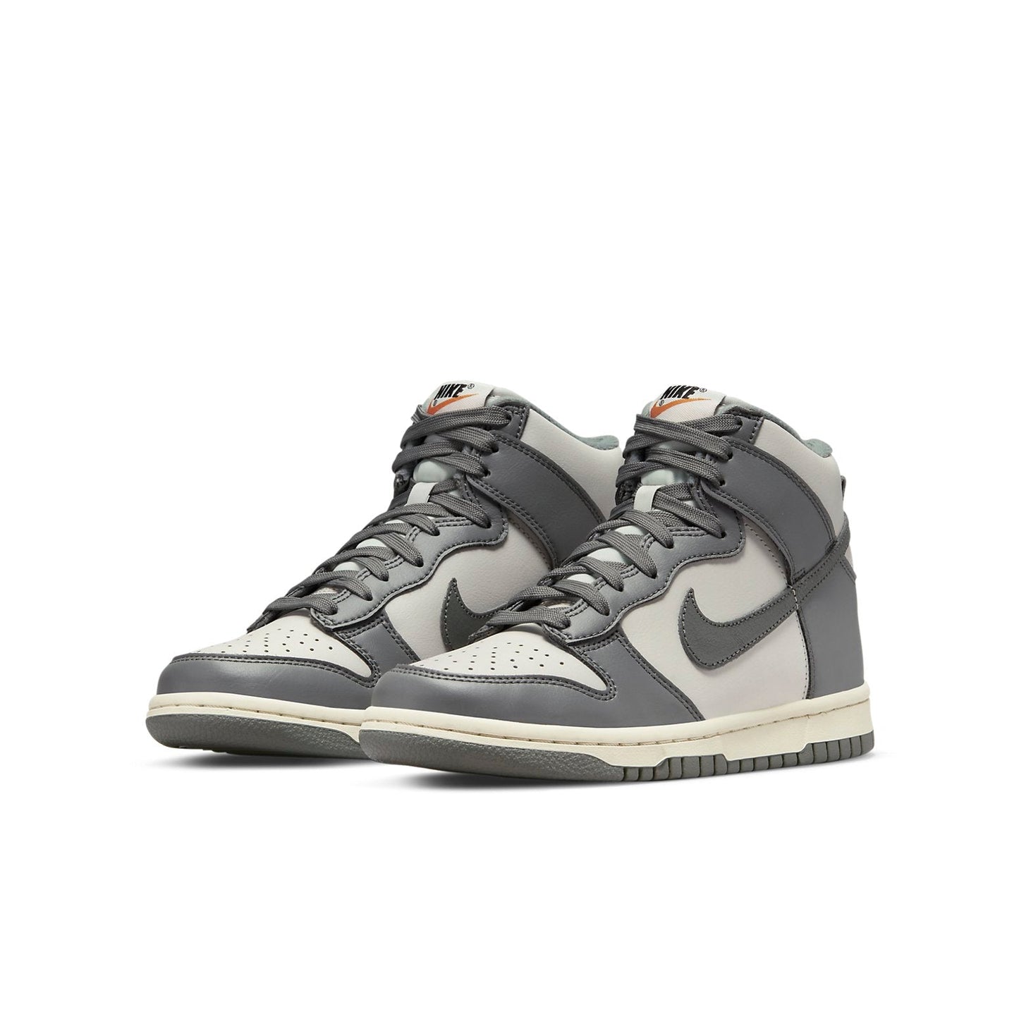 (GS) Nithtke Duthtnk High SE 'Light Bone Tumbled Grey' DM1028-001