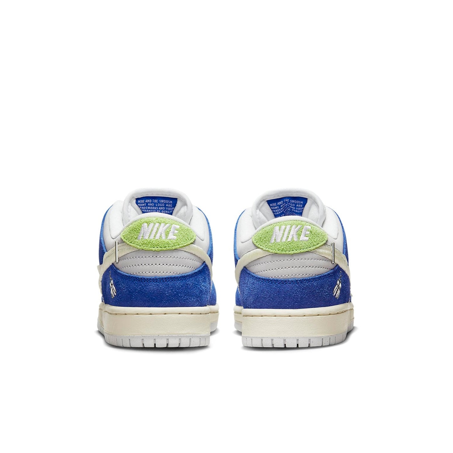 Nithtke SB Duthtnk Low Pro 'Fly Streetwear Gardenia' DQ5130-400