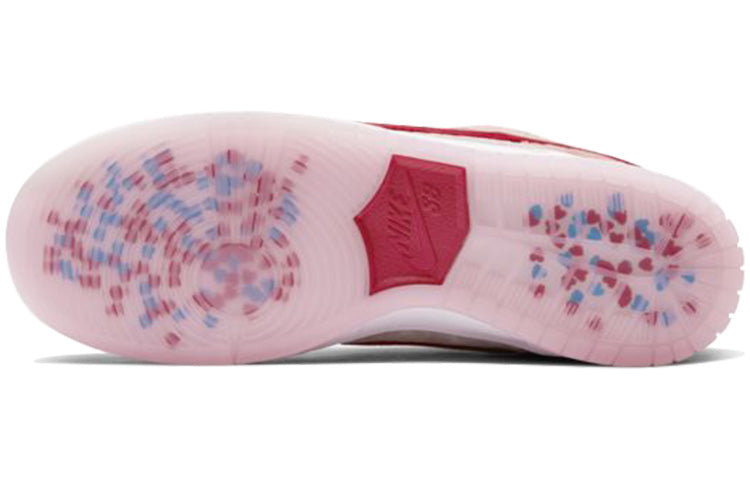 Nithtke x StrangeLove SB Duthtnk Low 'Valentine's Day' CT2552-800