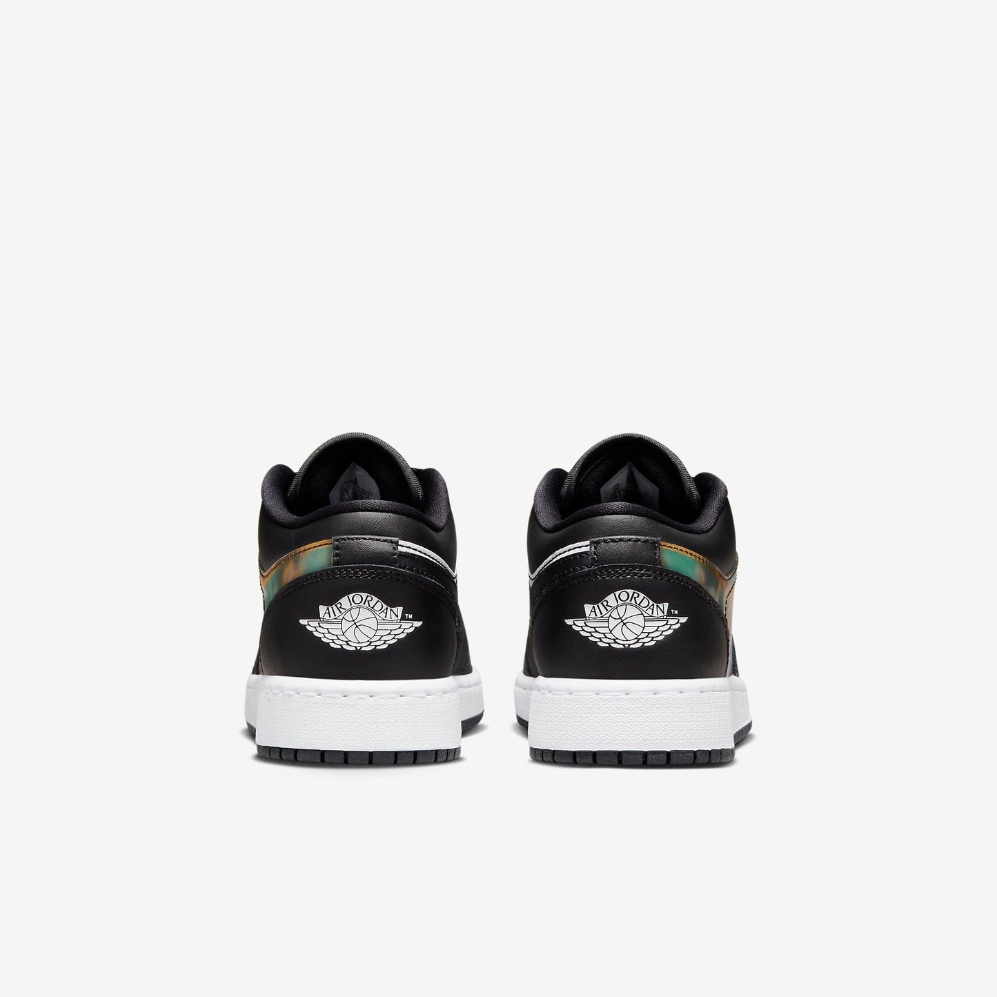 (GS) Aithtr Jordthtan 1 Low 'Hologram' (2022) DR9497-001