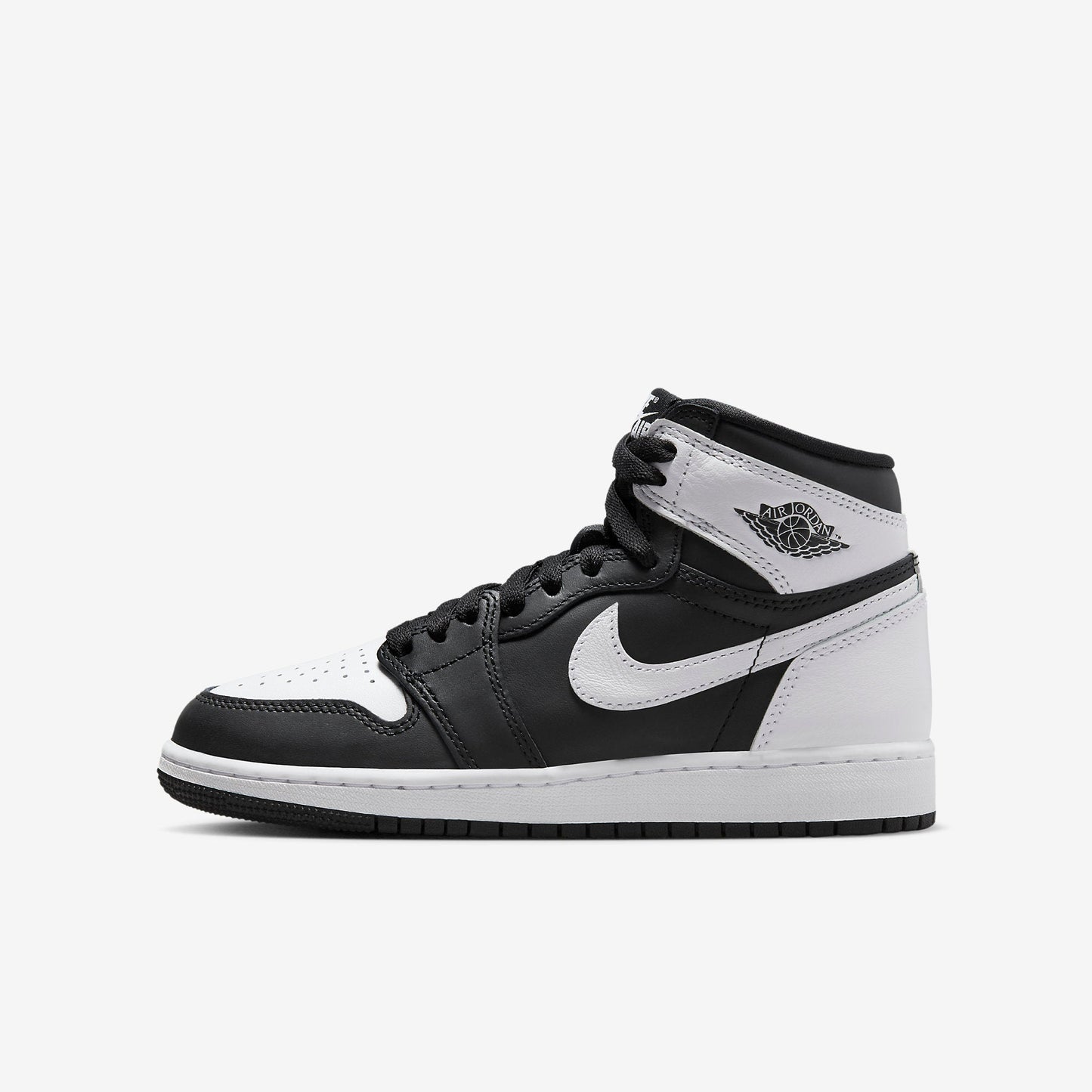 (GS) Aithtr Jordthtan 1 Retro High OG 'Black / White' (2024) FD1437-010