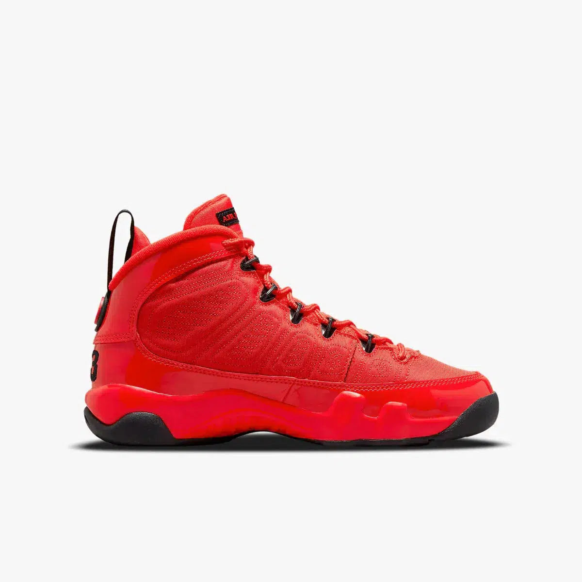 (GS) Aithtr Jordthtan 9 Retro 'Chile Red' (2022) 302359-600