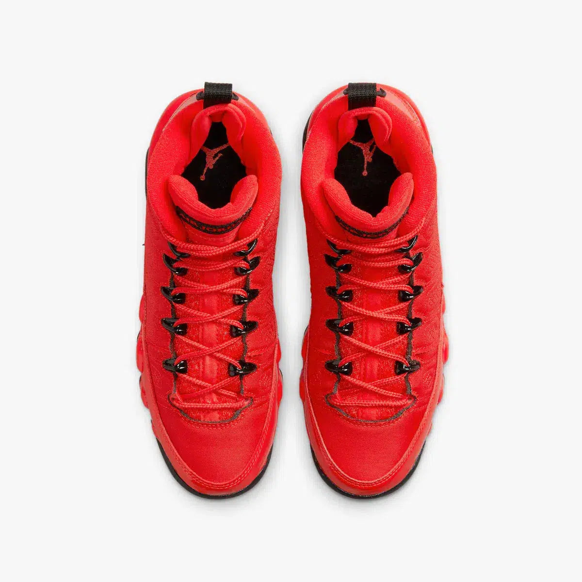 (GS) Aithtr Jordthtan 9 Retro 'Chile Red' (2022) 302359-600