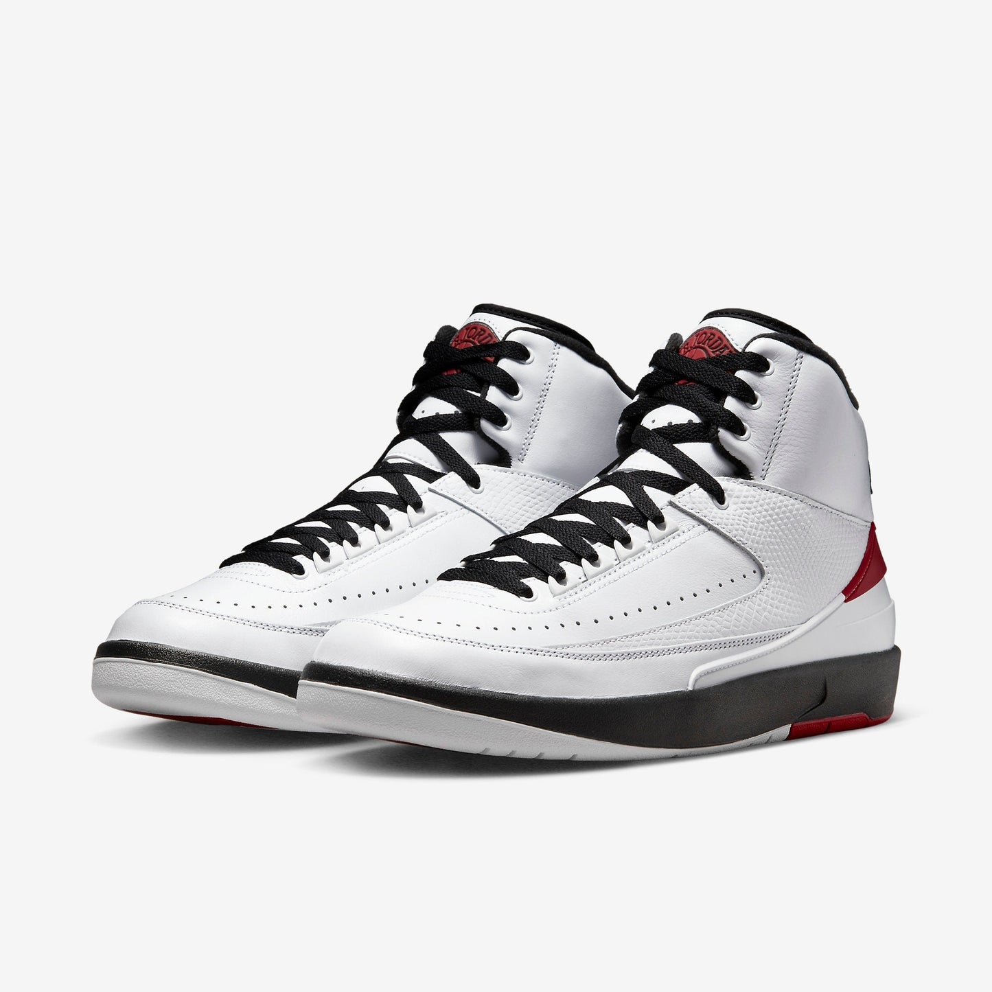 (Men's) Aithtr Jordthtan 2 Retro 'Chicago Bulls' (2022) DX2454-106