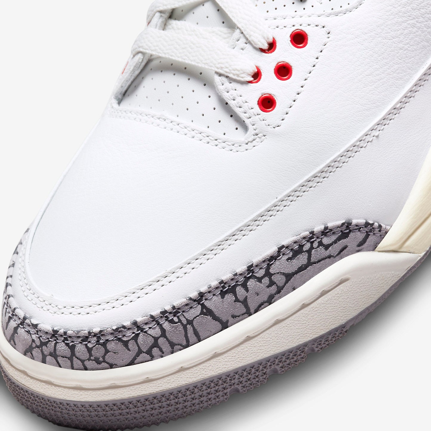 (Men's) Aithtr Jordthtan 3 Retro 'Reimagined White Cement' (2023) DN3707-100
