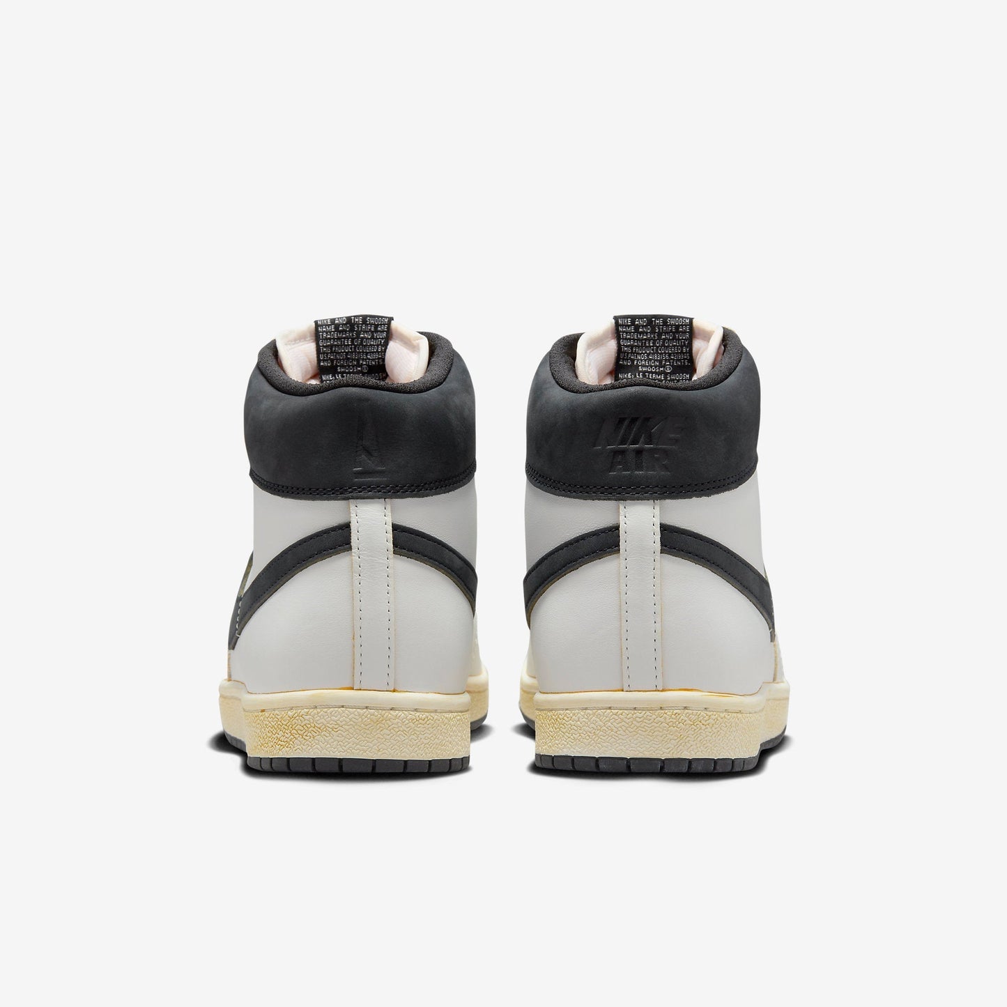 (Men's) Aithtr Jordthtan x A Ma Maniére Air Ship PE SP 'White / Black' (2023) DX4976-100