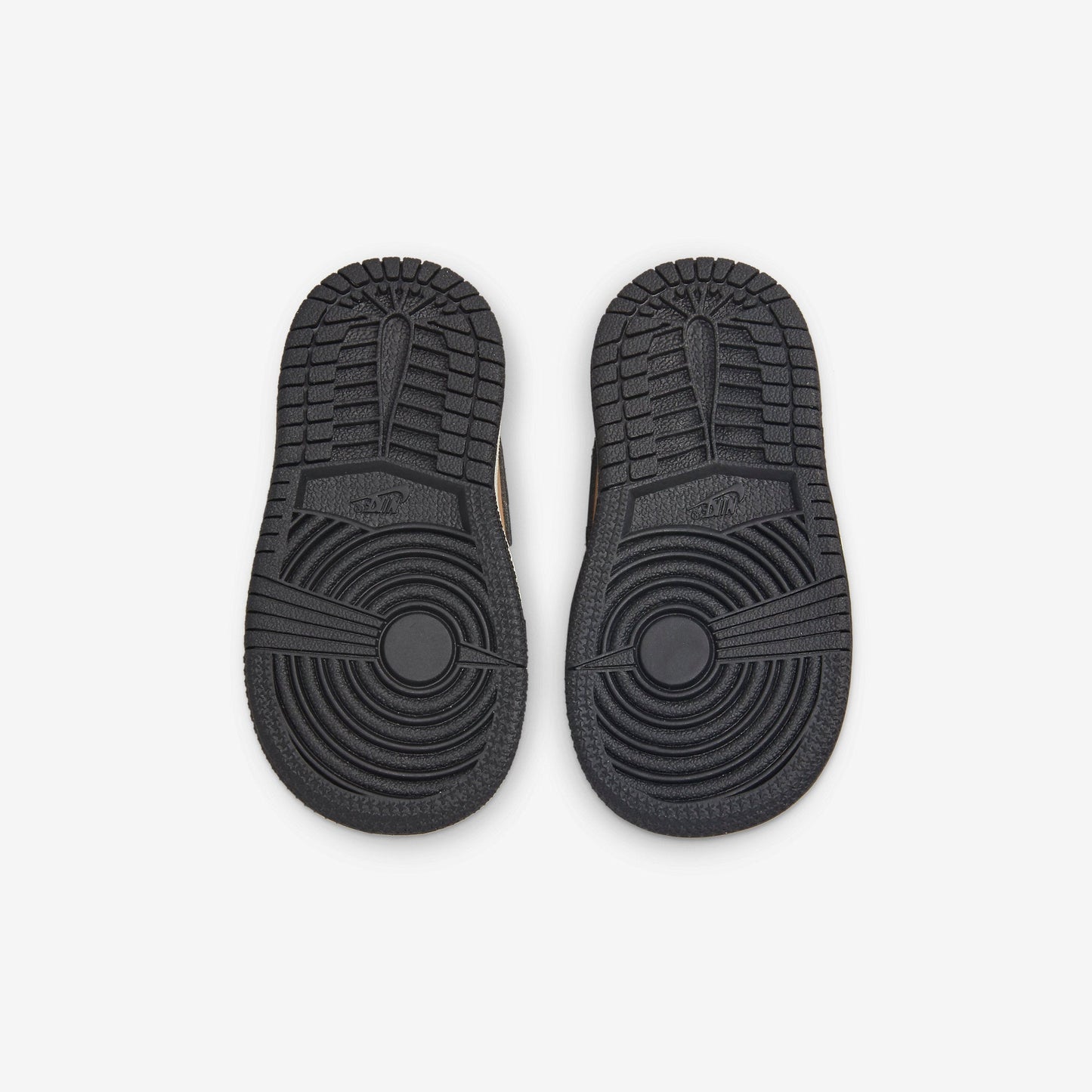 (TD) Aithtr Jordthtan 1 Mid SE 'Dark Chocolate' (2021) DC7250-200