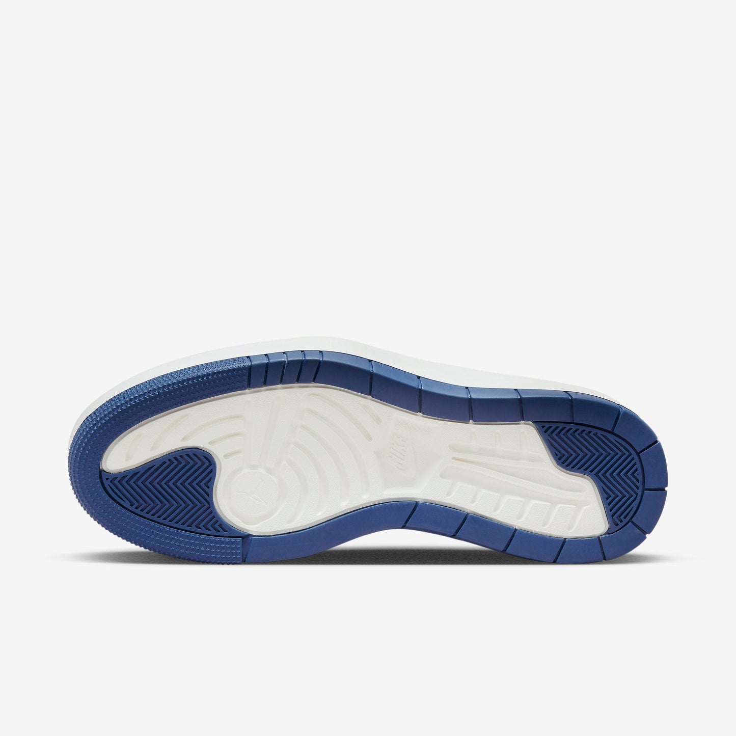 (Women's) Aithtr Jordthtan 1 Elevate Low 'French Blue' (2023) DH7004-400
