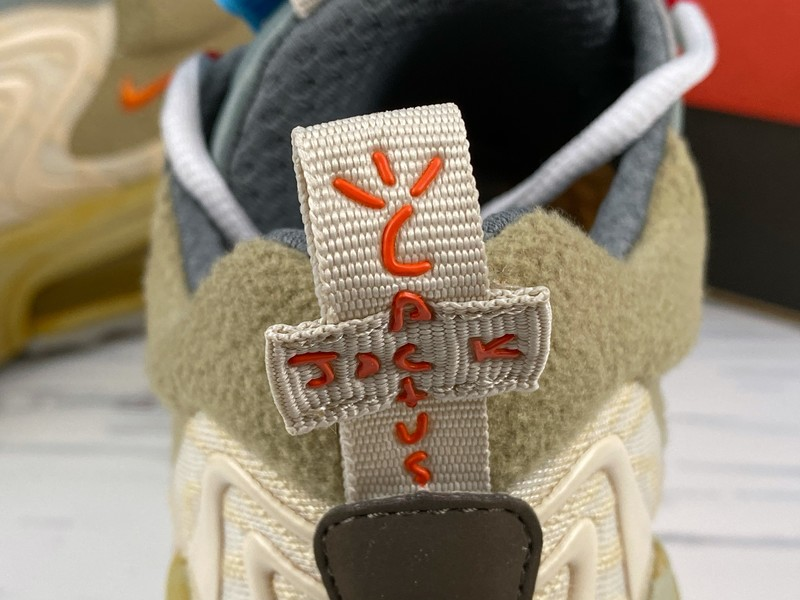 Aithtr Max 270 React ENG Travis Scott Cactus Trails