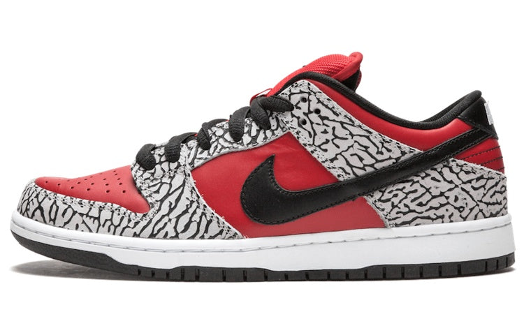 Nithtke Supthtreme x Duthtnk Low Premium SB 'Red Cement' 313170-600