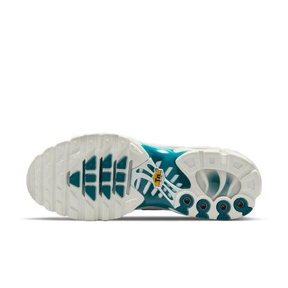 (WMNS) Nithtke Aithtr Max Plus 'White Bright Spruce' DR7853-100