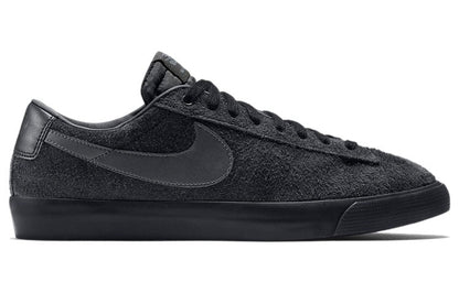 Nithtke blathtzer Low GT SB 'Black Anthracite' 704939-002