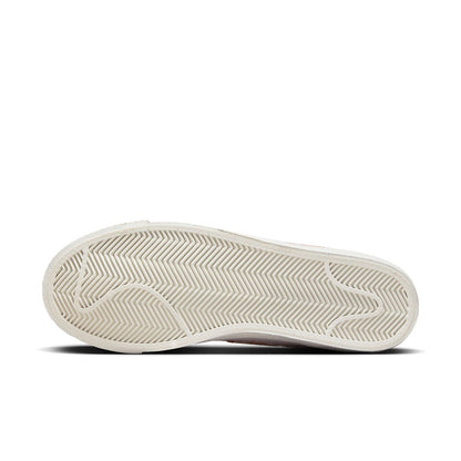 Nithtke blathtzer Mid '77 'Barbie Pink Plaid' FD9163-600