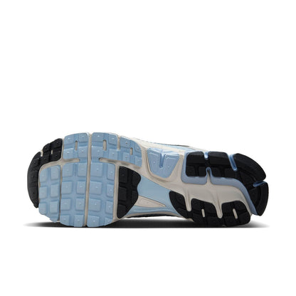 (WMNS) Nithtke Aithtr Zothtom Vomero 5 'Light Armory Blue' FQ7079-001