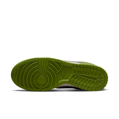 Nithtke Duthtnk Low 'Safari Swoosh - Chlorophyll' DR0156-300