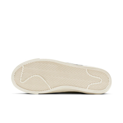 (WMNS) Nithtke blathtzer Low '77 Jumbo 'Sand Drift Medium Olive' DQ1470-105