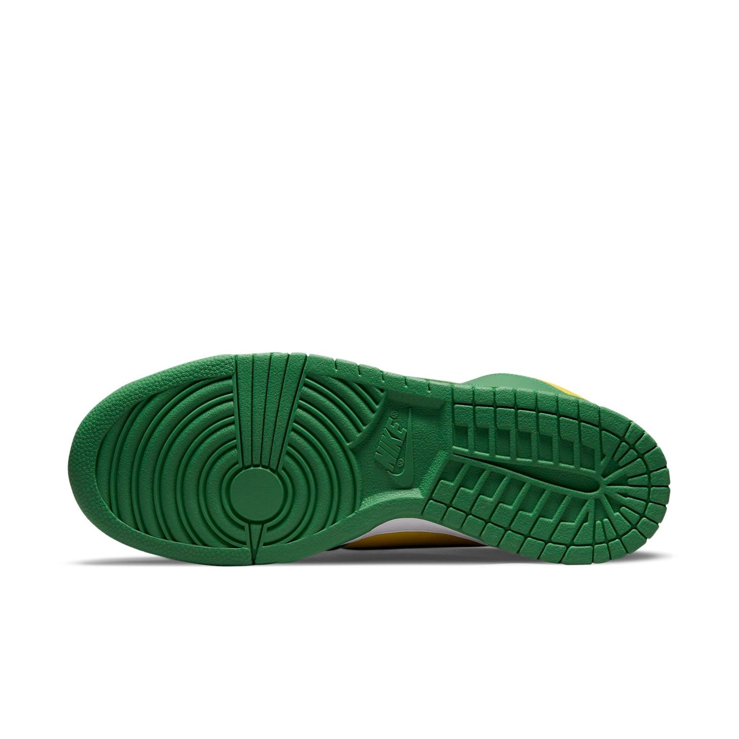 Nithtke x Supthtreme SB Duthtnk High 'By Any Means - Brazil' DN3741-700