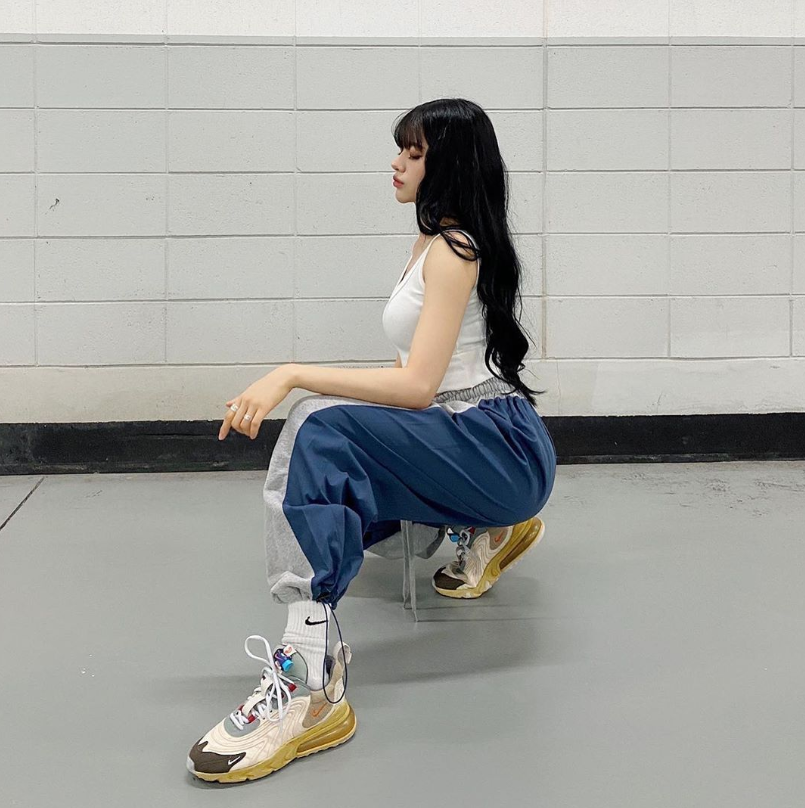 Aithtr Max 270 React ENG Travis Scott Cactus Trails