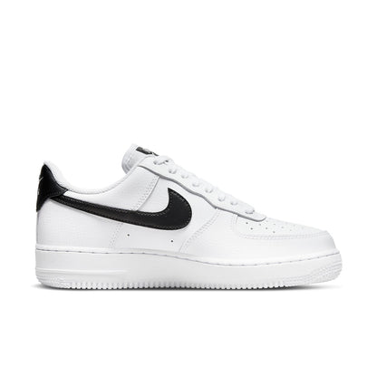 (WMNS) Nithtke Athtir Forthtce 1 '07 'White Black 2022' DD8959-103