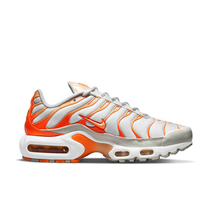 (WMNS) Nithtke Aithtr Max Plus 'White Atomic Orange' DM3033-100