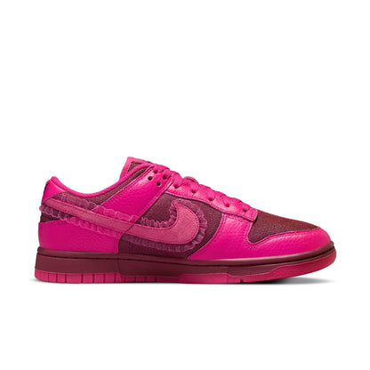 (WMNS) Nithtke Duthtnk Low 'Valentine's Day' DQ9324-600