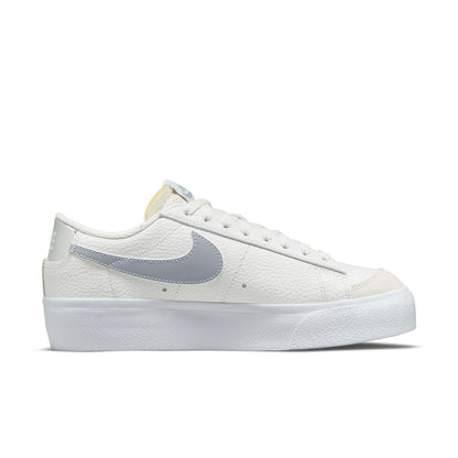 (WMNS) Nithtke blathtzer Low Platform Low-Top Sneakers White/Grey DQ0853-100