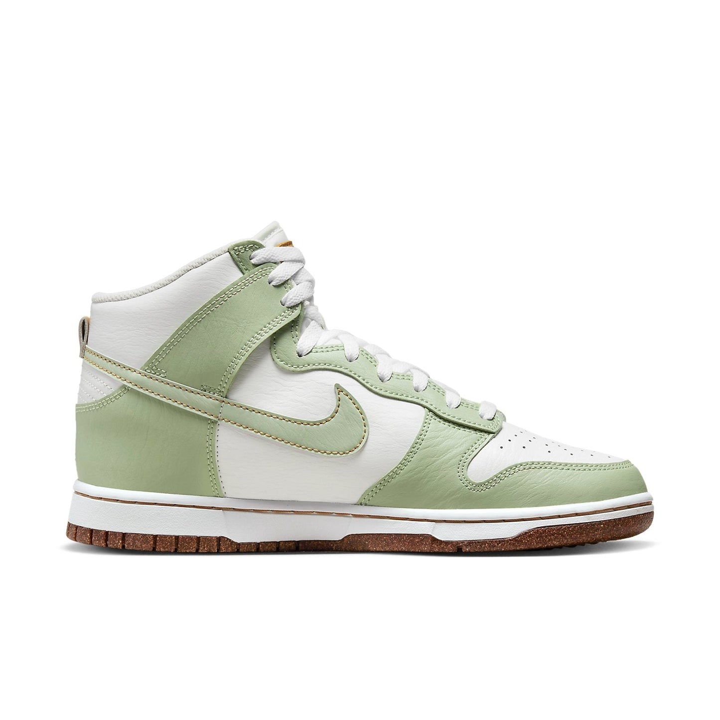 Nithtke Duthtnk High SE 'Inspected By Swoosh' DQ7680-300