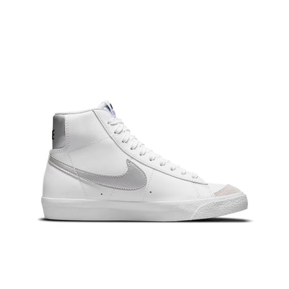 (GS) Nithtke blathtzer Mid '77 'White Metallic Silver' DA4086-101