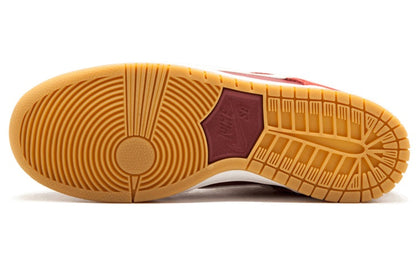 Nithtke Zoom Duthtnk Low Pro SB 'Track Red' 854866-616