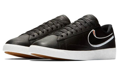 (WMNS) Nithtke blathtzer Low LX 'Black Royal Tint' AV9371-001