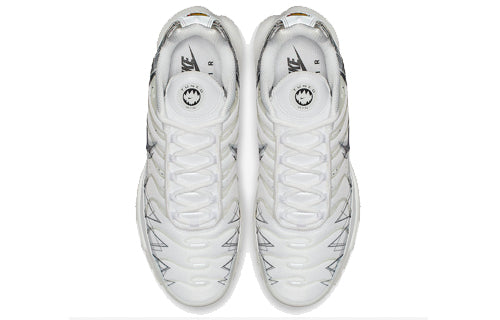 Nithtke Aithtr Max Plus 'La Requin White' BV7826-100