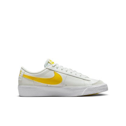 (GS) Nithtke blathtzer Low '77 'White Opti Yellow' DA4074-118