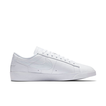 (WMNS) Nithtke blathtzer Low 'Triple White' BQ0033-111