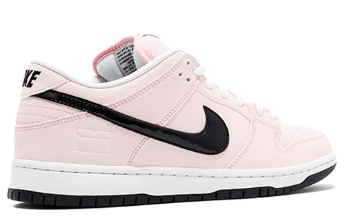 Nithtke SB Duthtnk Low 'Pink Box' 833474-601