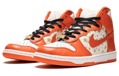 Nithtke Supthtreme x Duthtnk High Pro SB 'Orange' 307385-181