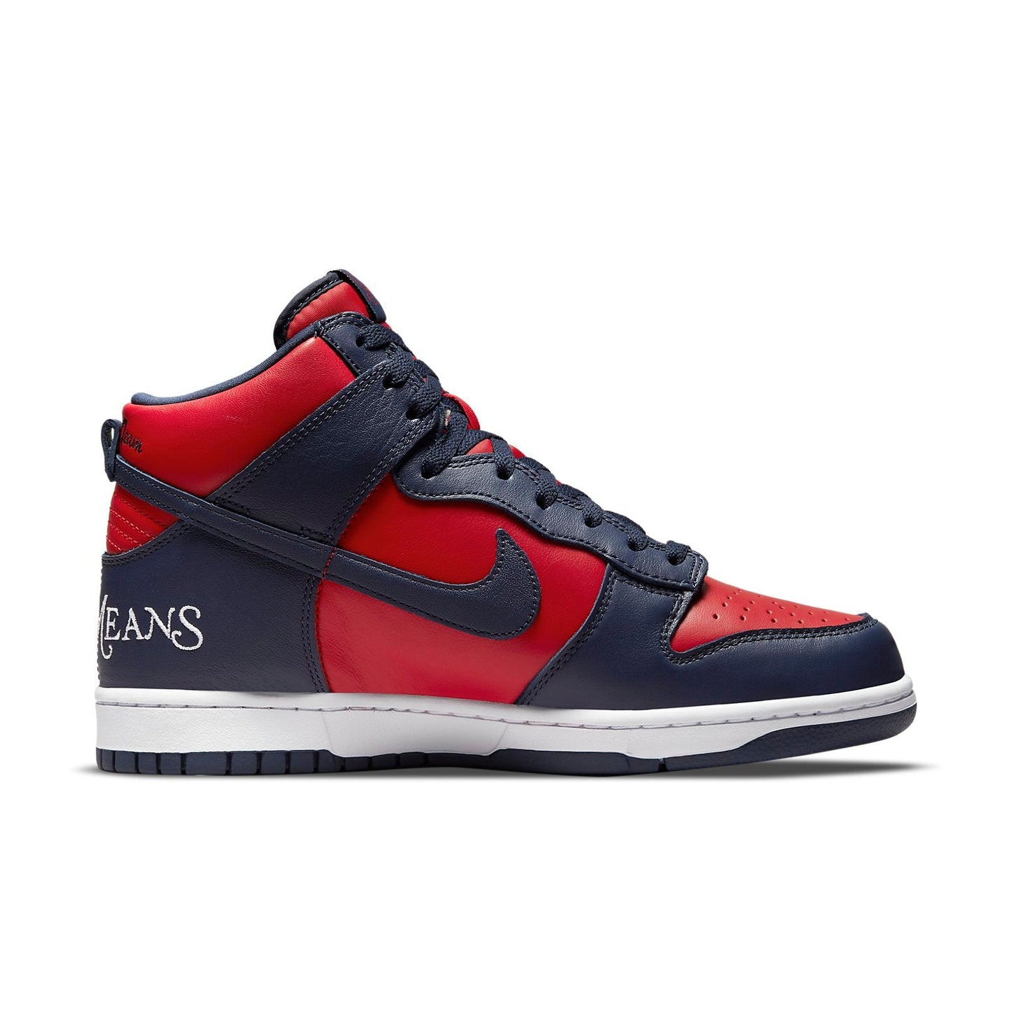 Nithtke x Supthtreme SB Duthtnk High 'By Any Means - Red Navy' DN3741-600