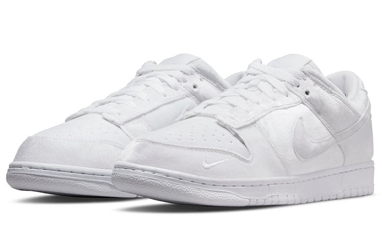 Nithtke Dover Street Market x Duthtnk Low 'White Velvet' DH2686-100