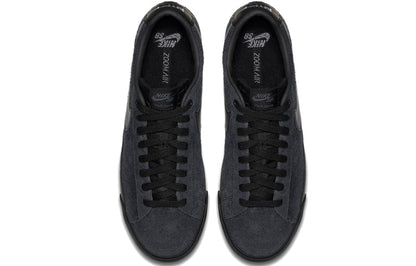 Nithtke blathtzer Low GT SB 'Black Anthracite' 704939-002