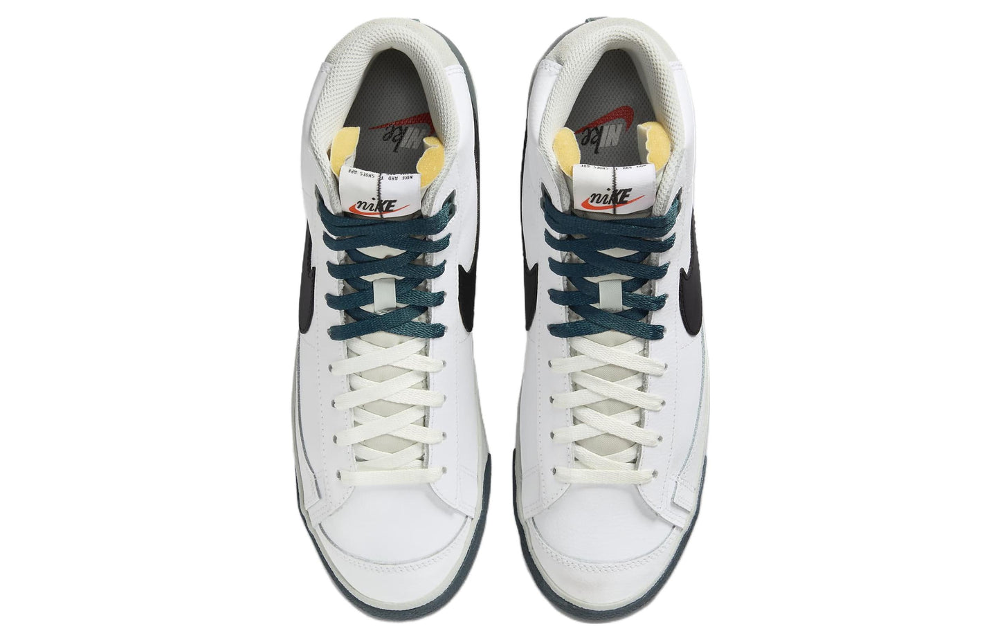 Nithtke blathtzer Mid '77 Premium 'Remix' FB8889-100