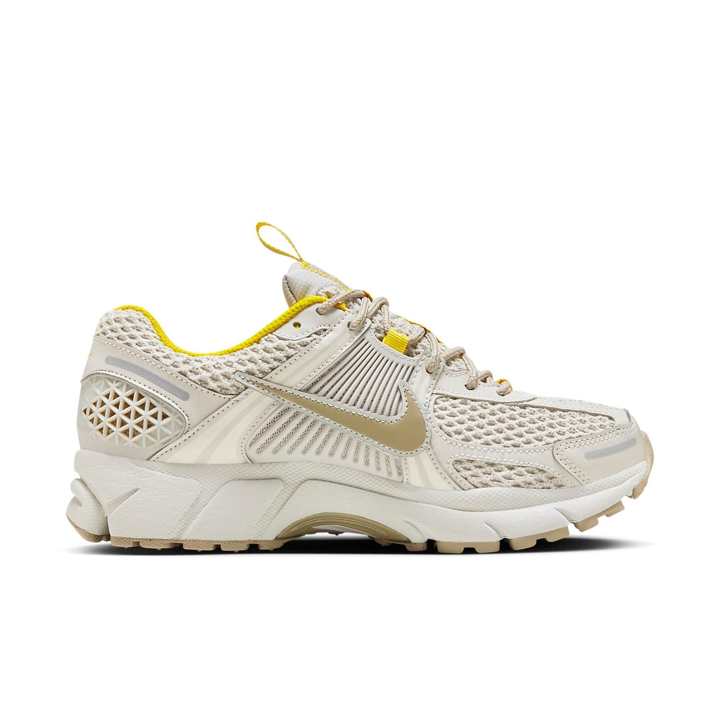 (WMNS) Nithtke Aithtr Zothtom Vomero 5 'Light Bone' FJ7694-020