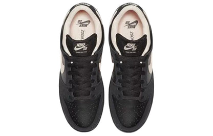 Nithtke SB Duthtnk Low 'Black Coral' BQ6817-003