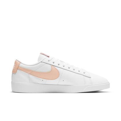 (WMNS) Nithtke blathtzer Low LE Light Orange/White AV9370-118
