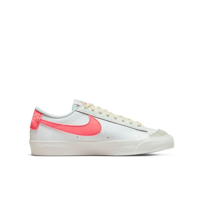 (GS) Nithtke blathtzer Low '77 'White Pink Gaze' DA4074-112