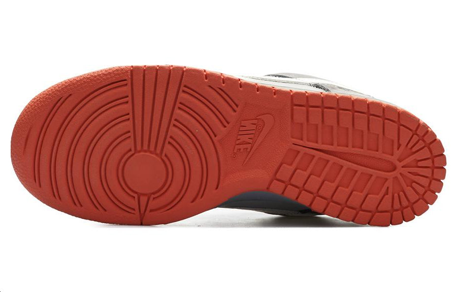Nithtke Jeff Staple x Duthtnk Low Pro SB 'Pigeon' 304292-011