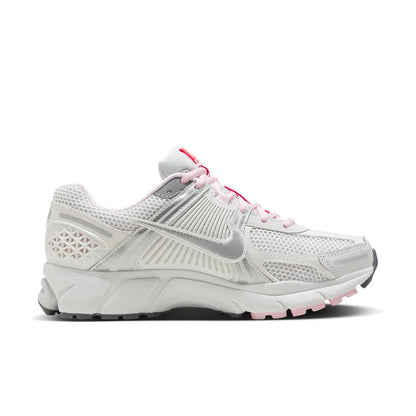 (WMNS) Nithtke Aithtr Zothtom Vomero 5 '520 Pack White Pink' FN3695-001